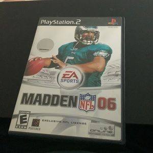 WHOA!  VINTAGE Madden NFL 06 for PS2 Donovan McNabb Cover in excellent condition